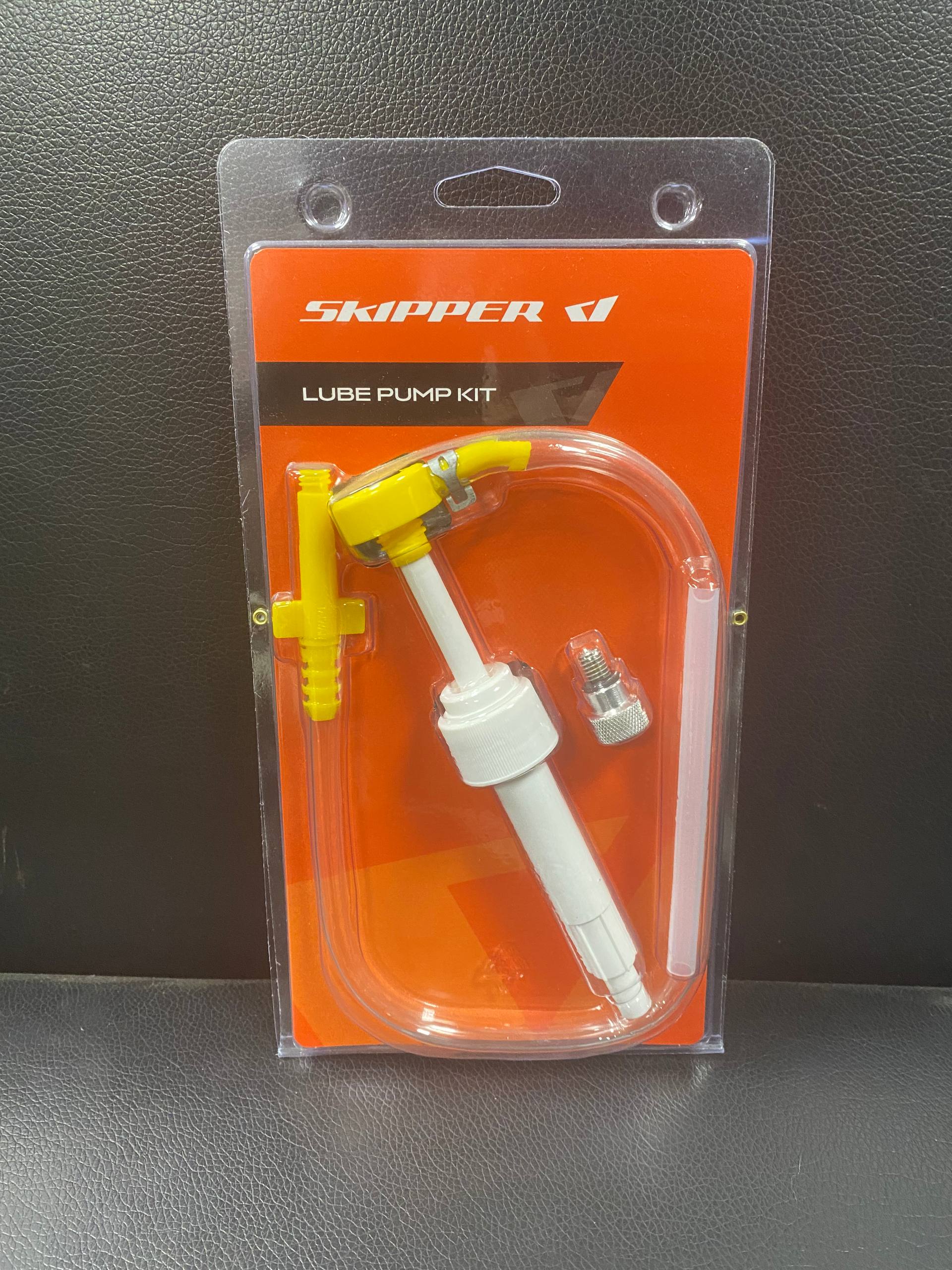 Насос ручной Skipper для замены масла в редукторе ПЛМ для Suzuki/Tohatsu/Yamaha