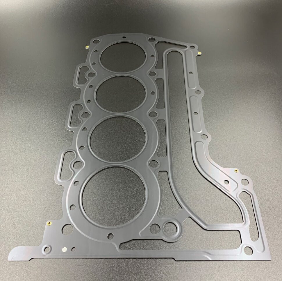 Прокладка под головку Suzuki DF70-90(A) (Suzuki) 11141-87L00