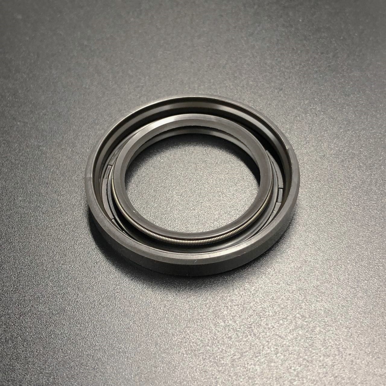 Сальник Honda (91212-ZW1-005) (31x46x7) (Honda) 91212-ZW1-005