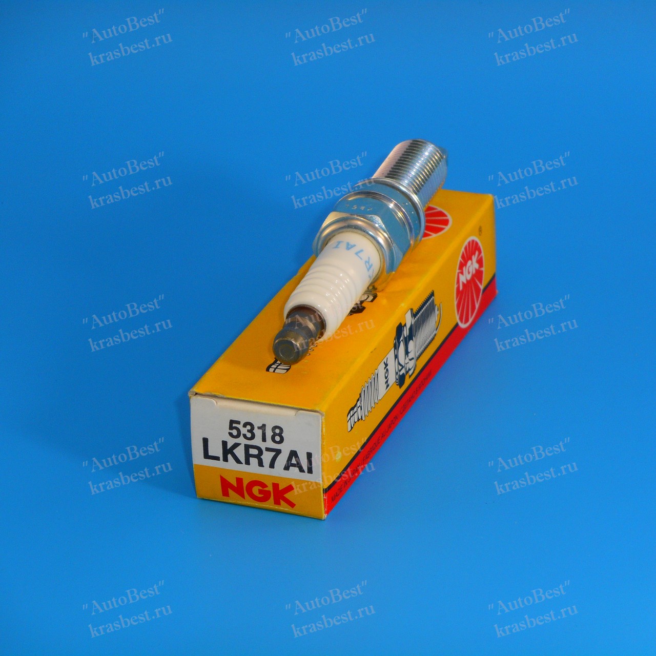 Свеча зажигания NGK LKR7E 1643