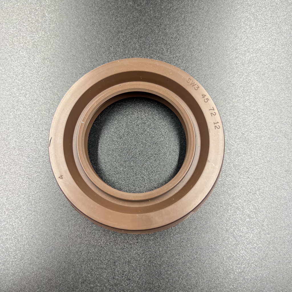 Сальник Suzuki (09289-45L01) (45x72x12) (Omax) 09289-45L01-TW