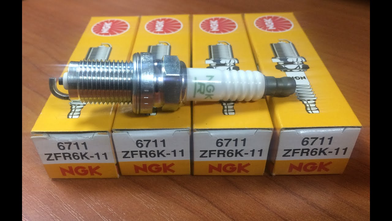 Свеча зажигания NGK ZFR6K11 6711 Honda BF100